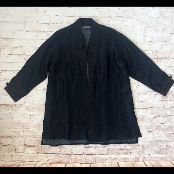 Exotic silk jacket - Picture 4 of 8